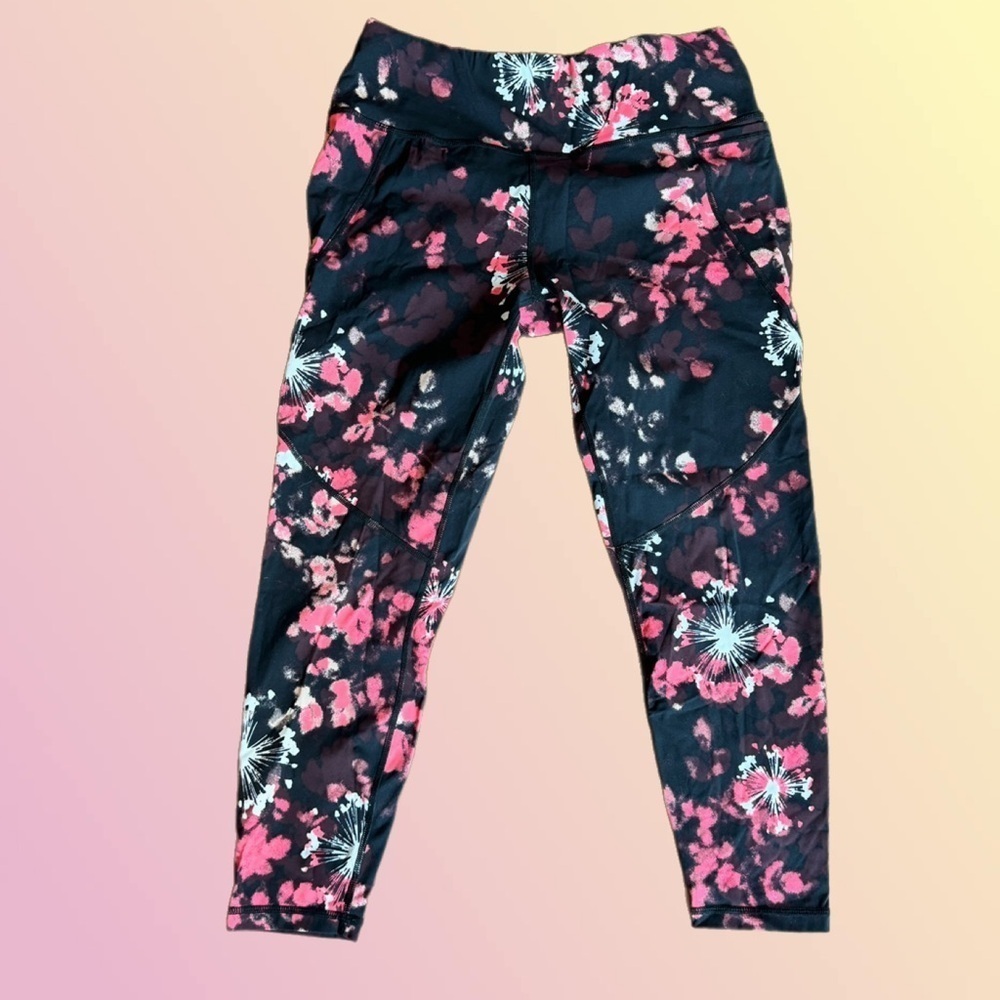 Sweaty Betty Power Pocket
Workout Ankle Leggings - Firework
Pattern - Picture 2 of 5